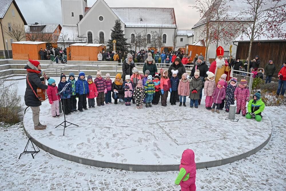 Der Kindergarten Ursensollen beteiligt sich am Adventsmarkt